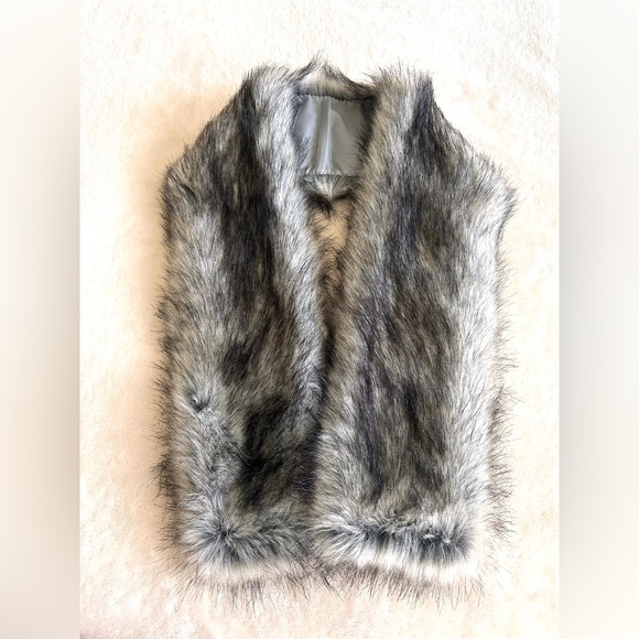NWOT Fluffy Furs Faux Fur Collar - Picture 3 of 3